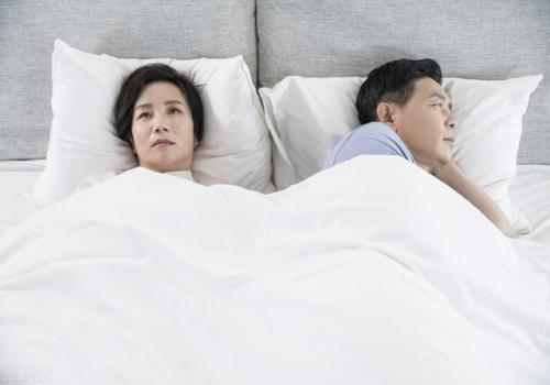 对方坐牢起诉离婚财产怎么分割